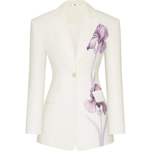 JW PEI Women’s Iris Embroidery Hourglass Blazer(White)
